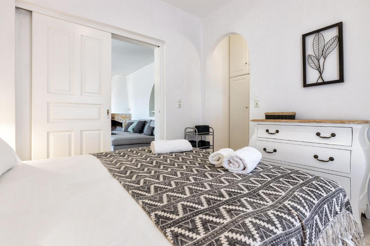 Daphne'S Lux Villa Paraspori  Екстериор снимка