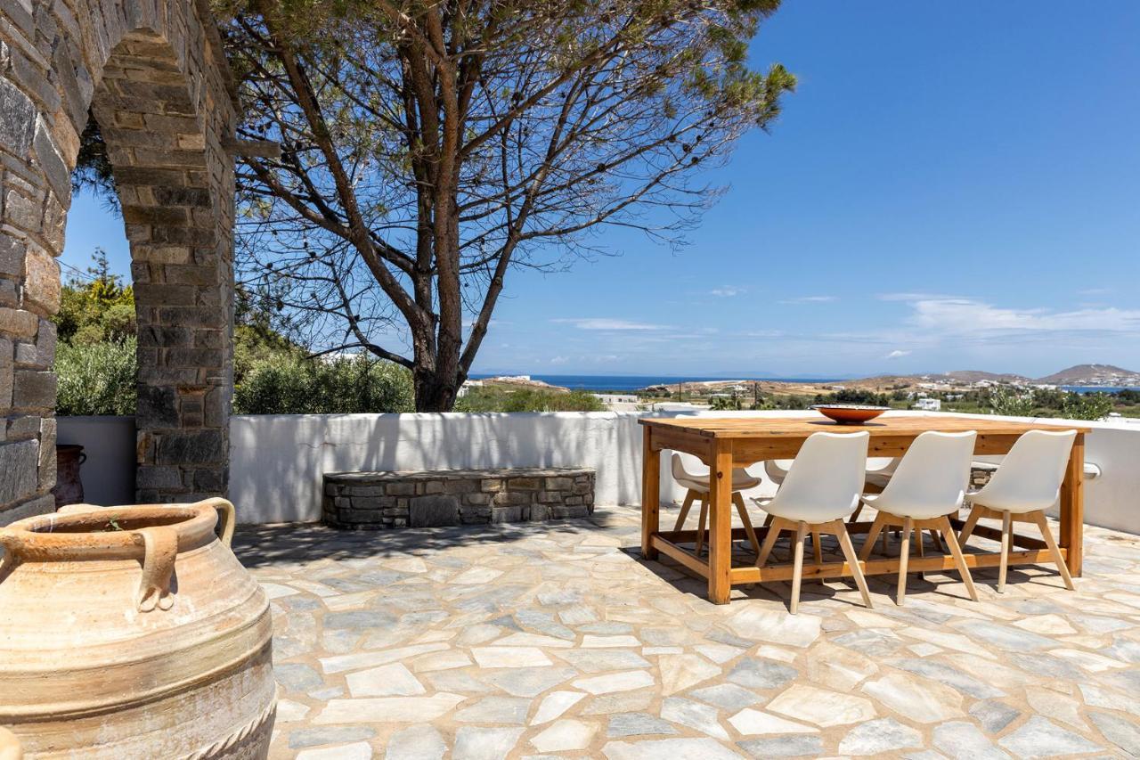 Daphne'S Lux Villa Paraspori  Екстериор снимка