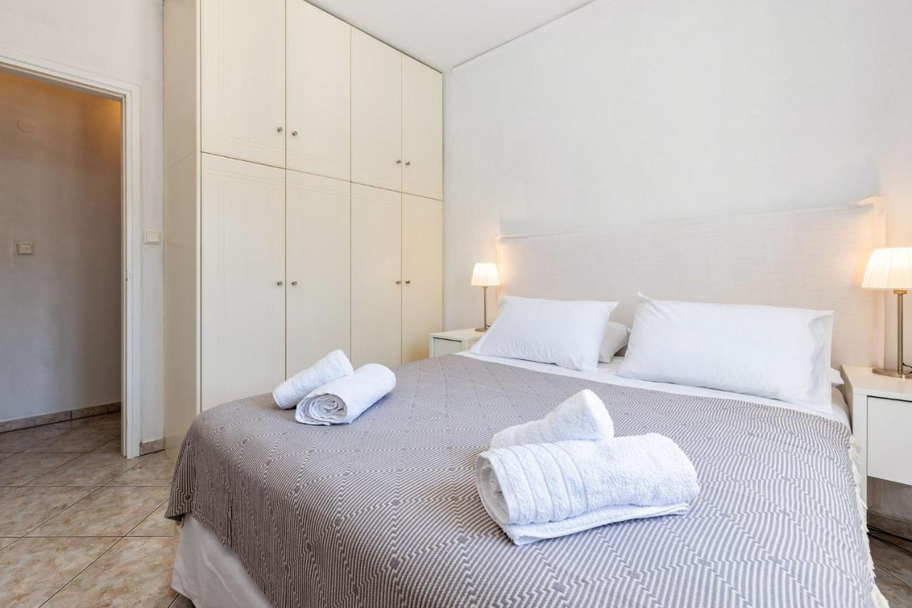 Daphne'S Lux Villa Paraspori  Екстериор снимка