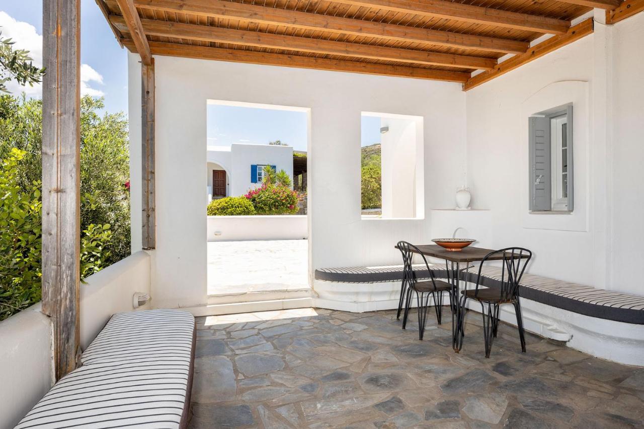 Daphne'S Lux Villa Paraspori  Екстериор снимка