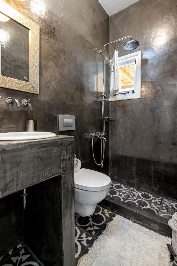 Daphne'S Lux Villa Paraspori  Екстериор снимка