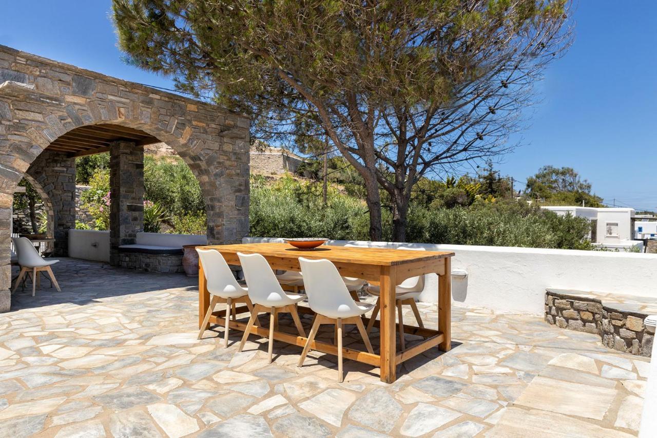 Daphne'S Lux Villa Paraspori  Екстериор снимка